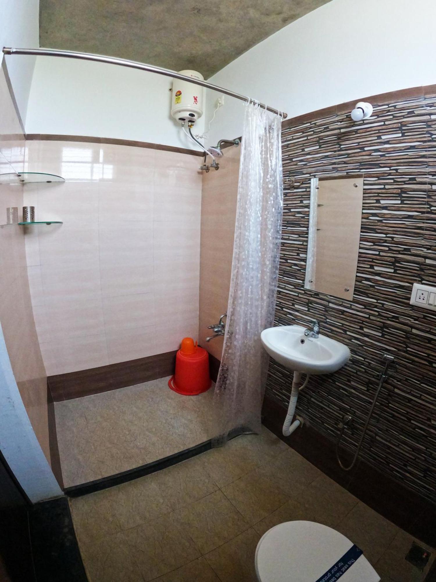 Wow Farm House Ауровил Екстериор снимка